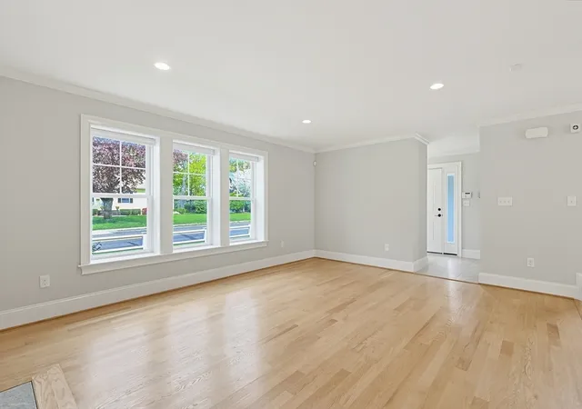 Homes for sale in Needham, MA | 1362 Great Plain Ave, Needham, MA 02492