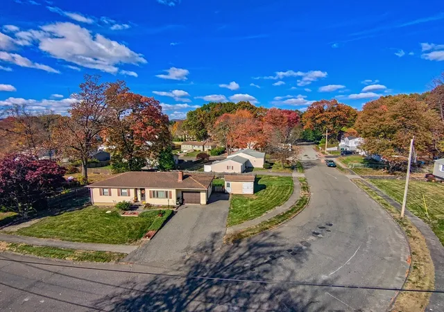 2nd image of 68 Parenteau Dr, Chicopee, MA 01020 | MLS# 73562751
