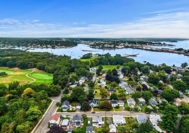 5th image of 3 Roosevelt Road, Salem, MA 01970 | MLS# 73566195