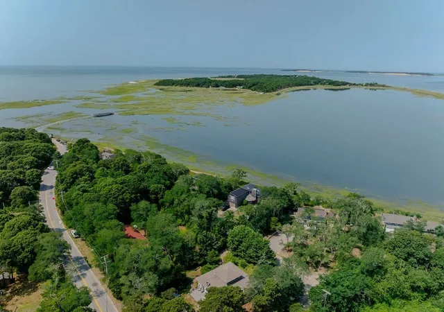 Photo 3 of Sale Pending at 450 Lieutenant Is Rd, Wellfleet, MA 02667 | MLS# 73563698 | Listing updated on 2026-09-02