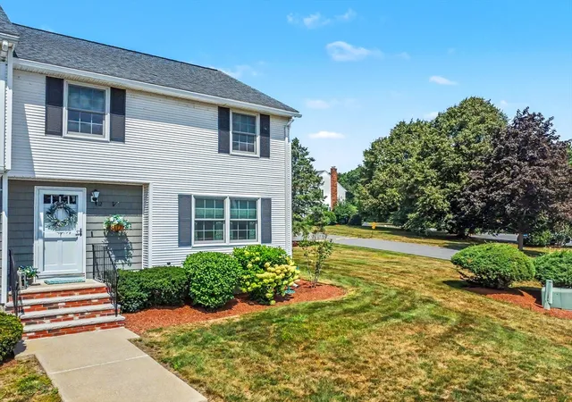 Photo 3 of Sale Pending at 12 Christopher Dr #36, Methuen, MA 01844 | MLS# 73566274 | Listing updated on 2026-09-12