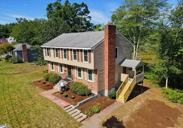 5th image of 52 Sandy Pond Rd, Ayer, MA 01432 | MLS# 73564239