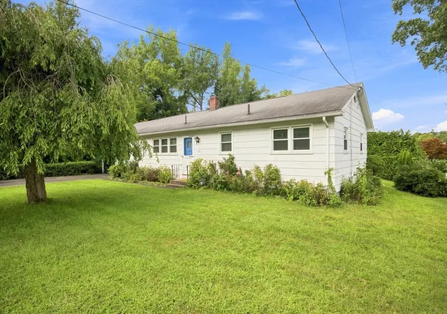 1st image of 115 Bemis Rd, Holyoke, MA 01040 | MLS# 73568015