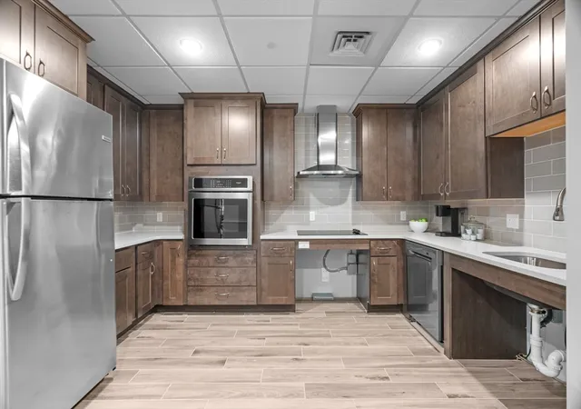 2nd image of 635 Old Post Rd, Sharon, MA 02067
