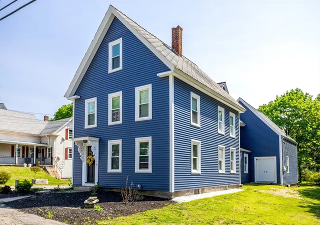 Homes for sale in Ashburnham, MA | 15 Central St, Ashburnham, MA 01430 | MLS# 73523821