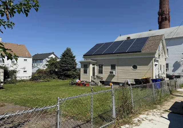 Photo 3 of Single family home for sale at 15 Allen St, Fall River, MA 02724 | MLS# 73564686 | Listing updated on 2026-10-08