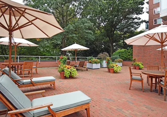 Homes for sale in Cambridge, MA | 975 Memorial Drive, Cambridge, MA 02138 | Houzeo