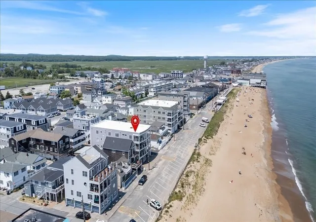 Homes for sale in Salisbury, MA | 21 Atlantic Ave, Salisbury, MA 01952 | Houzeo
