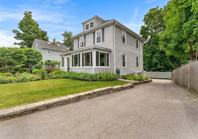 Homes for sale in West Newton, MA | 154 Cherry St, West Newton, MA 02465 | MLS# 73546394