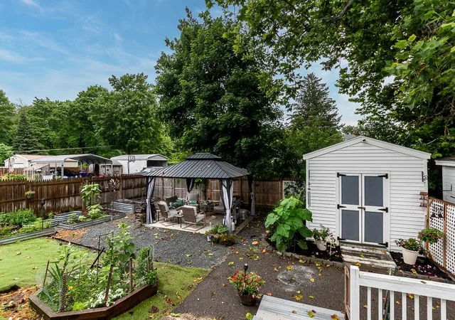 Homes for sale in Taunton, MA | 15 Briggs Street, Taunton, MA 02780 | MLS# 73546091