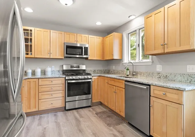Homes for sale in Westford, MA | 1 Myrtle Ave, Westford, MA 01886 | MLS# 73524818