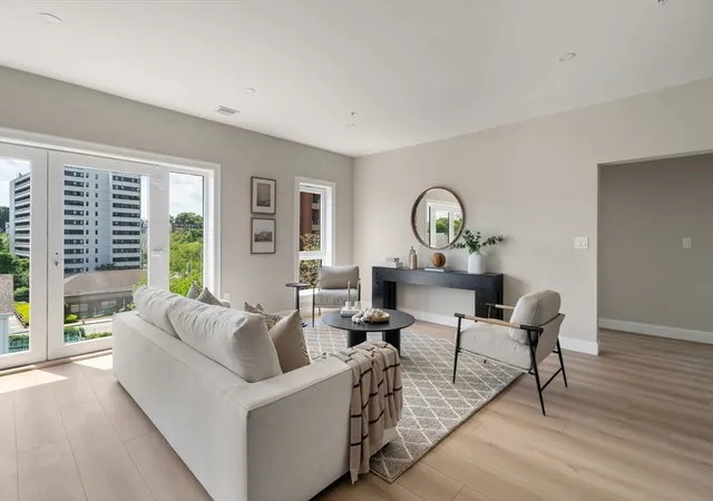 Photo 2 of Sale Pending at 13 Wentworth Rd #303, Quincy, MA 02170 | MLS# 73526092 | Listing updated on 2026-07-08