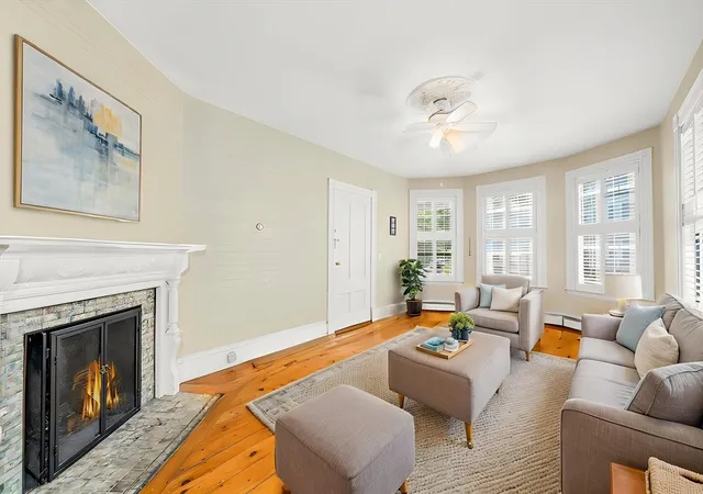 Homes for sale in Salem, MA | 146 North St #1, Salem, MA 01970 | MLS# 73537295