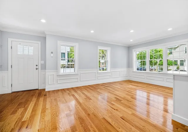 3rd image of 10 Edith St #10, Arlington, MA 02474 | MLS# 73518236