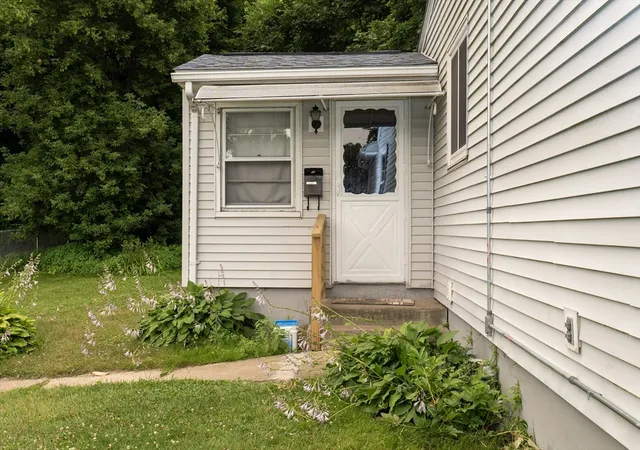 Photo 4 of Sale Pending at 159 Roy, Springfield, MA 01104 | MLS# 73552707 | Listing updated on 2026-09-10
