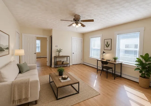 3rd image of 33 S Whipple St, Lowell, MA 01852 | MLS# 73548937