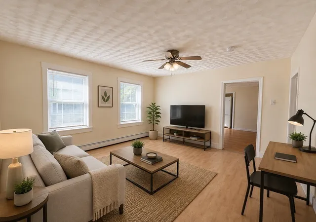 5th image of 33 S Whipple St, Lowell, MA 01852 | MLS# 73548937