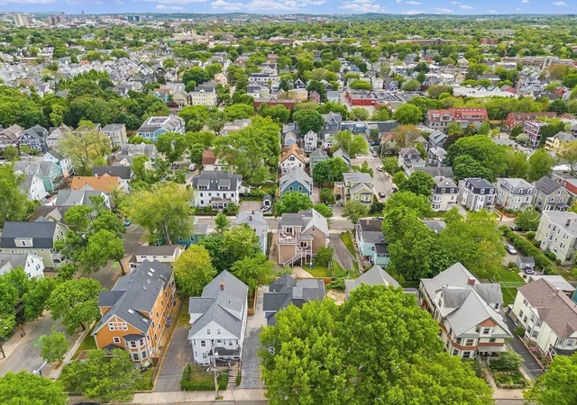 2nd image of 12 Foskett St, Somerville, MA 02144