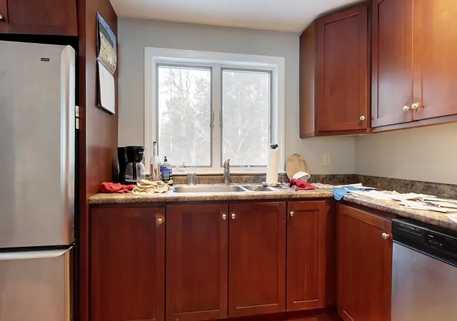 3rd image of 113 West St, Pepperell, MA 01463 | MLS# 73529496