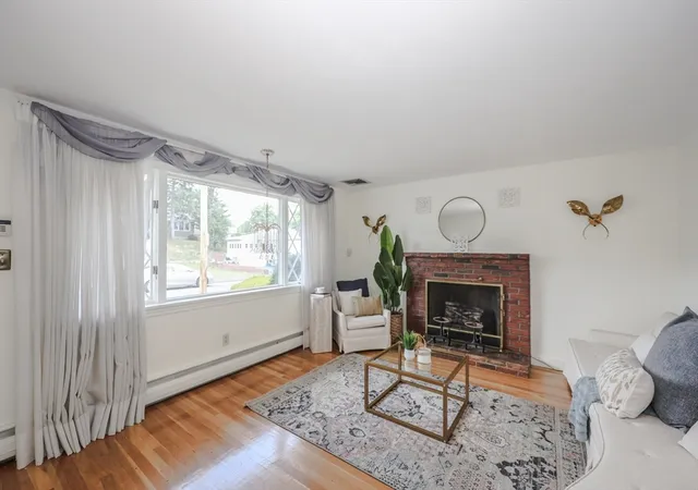 4th image of 18 Fleming, Malden, MA 02148 | MLS# 73538084