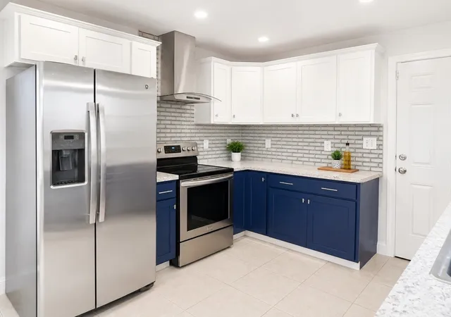 3rd image of 46 Mapledell, Springfield, MA 01109 | MLS# 73552641