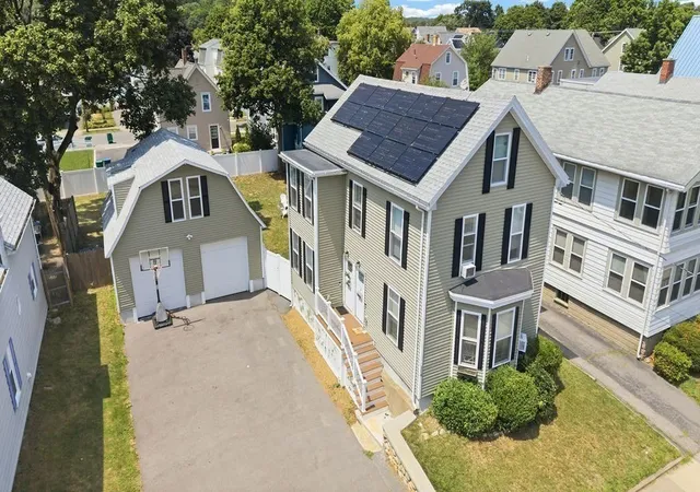 1st image of 119 Bowler St, Lynn, MA 01904 | MLS# 73553148