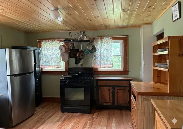 Homes for sale in Blandford, MA | 78 Main St, Blandford, MA 01008 | MLS# 73526486