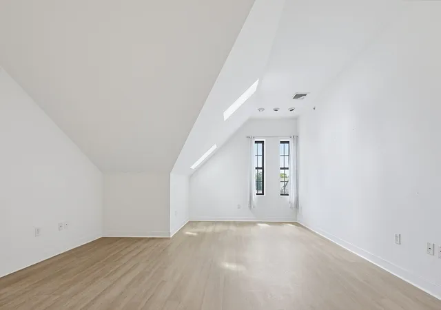 Homes for sale in Malden, MA | 72 Ashland St #408, Malden, MA 02148 | MLS# 73538544