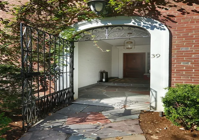 Photo 3 of Sale Pending at 39 Worthington Rd, Brookline, MA 02446 | MLS# 73496969 | Listing updated on 2026-10-29