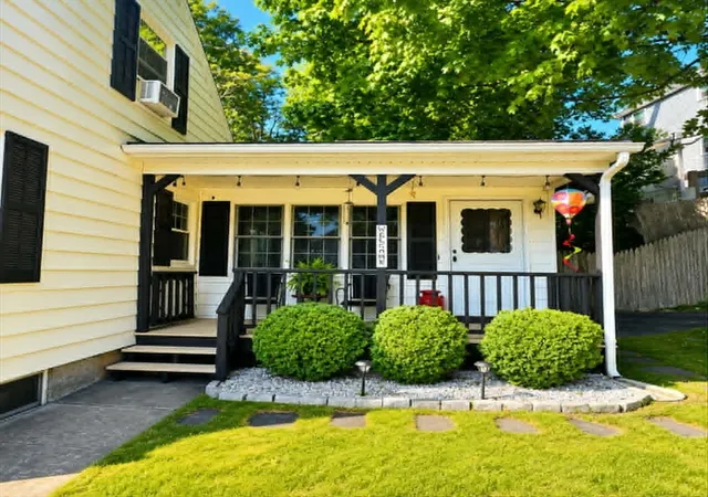 Photo 2 of Sale Pending at 18 Hunnewell Rd, Worcester, MA 01606 | MLS# 73554634 | Listing updated on 2026-09-29