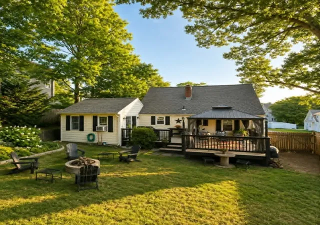 Photo 3 of Sale Pending at 18 Hunnewell Rd, Worcester, MA 01606 | MLS# 73554634 | Listing updated on 2026-09-29