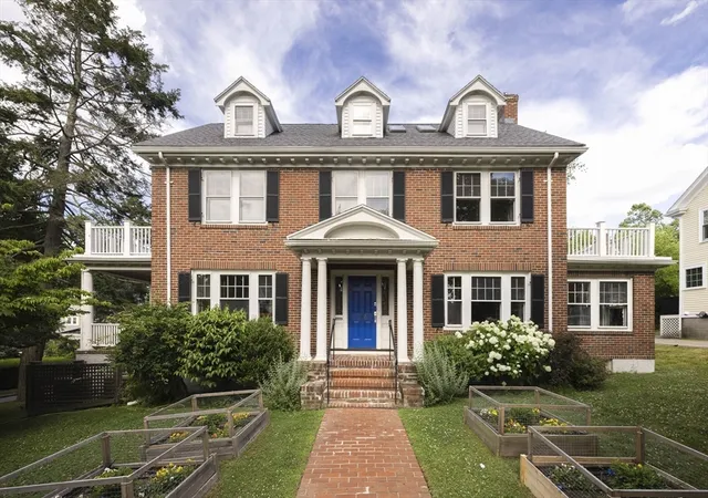 2nd image of 156 Common Street, Belmont, MA 02478 | MLS# 73546481