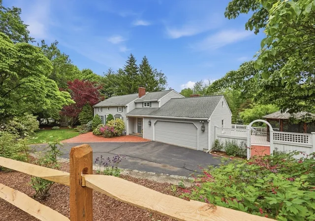 Homes for sale in Westborough, MA | 2 Lyons Street, Westborough, MA 01581 | MLS# 73525324