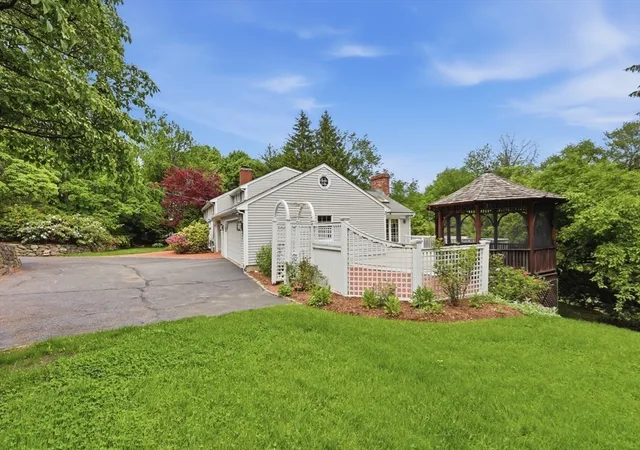 Homes for sale in Westborough, MA | 2 Lyons Street, Westborough, MA 01581 | MLS# 73525324