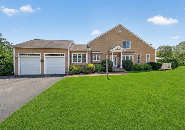 1st image of 17 Alexander Pl #17, Scituate, MA 02066 | MLS# 73524402