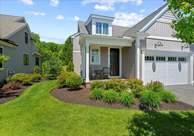 Homes for sale in Framingham, MA | 32 Hawk Ln #48, Framingham, MA 01701 | MLS# 73529206
