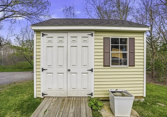 36th image of 152 S Main Street, Uxbridge, MA 01569 | MLS# 73506783