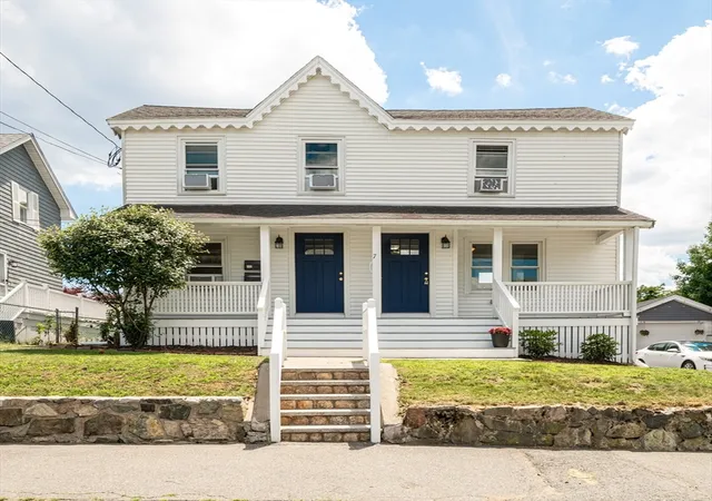 1st image of 7 Park St, Melrose, MA 02176 | MLS# 73536996
