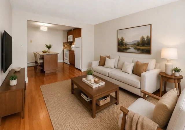 5th image of 31 Pond St #22, Waltham, MA 02451 | MLS# 73556057