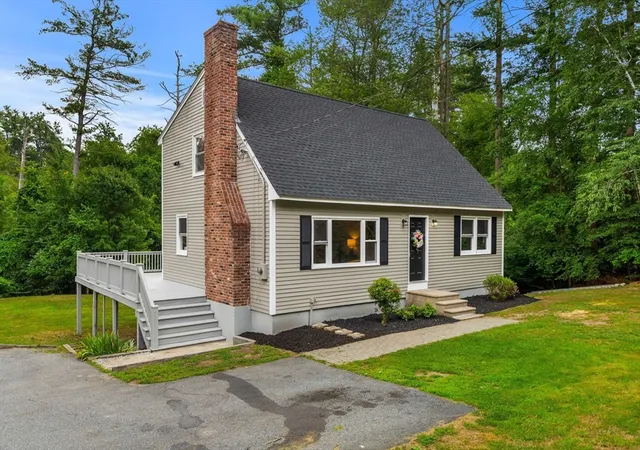 2nd image of 58 Carlisle Rd, Westford, MA 01886 | MLS# 73556583