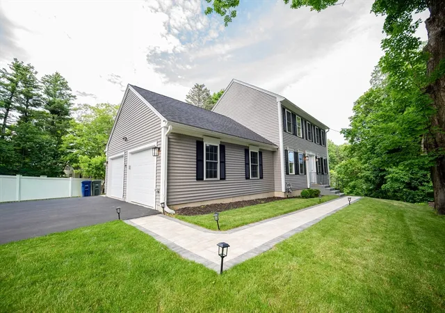 4th image of 4 Wilder St, Leominster, MA 01453 | MLS# 73568073