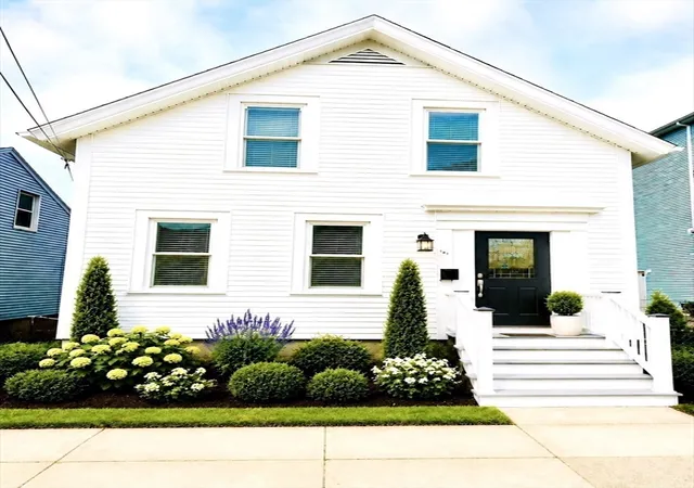 Homes for sale in New Bedford, MA | 141 Ash Street, New Bedford, MA 02740 | MLS# 73546083