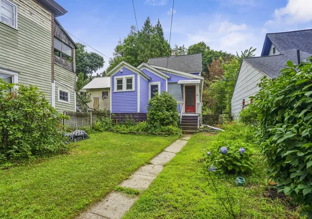 1st image of 138 4th St, Turners Falls, MA 01376 | MLS# 73553715