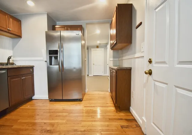 Listing Photo 4 - Condo for sale in building located at 11 Read St, Salem, MA 01970 - Unit #1