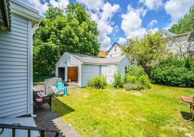 3rd image of 59 River St, West Newton, MA 02465 | MLS# 73540310