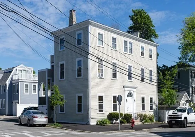 5th image of 36 Market St, Newburyport, MA 01950 | MLS# 73536750