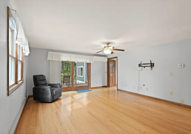 Photo 4 of Sale Pending at 175 Lake Shore Ave, South Hamilton, MA 01982 | MLS# 73551713 | Listing updated on 2026-09-10