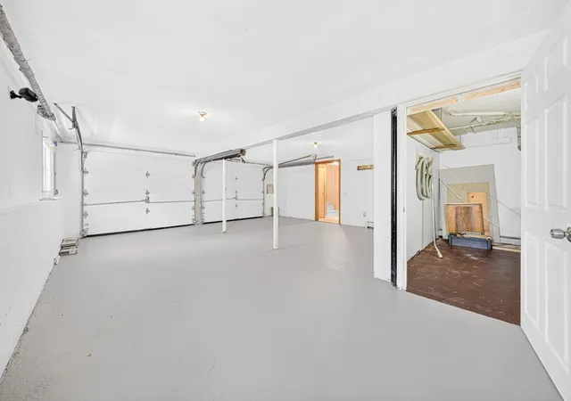 33rd image of 17 Brookline St, Lawrence, MA 01841 | MLS# 73556764