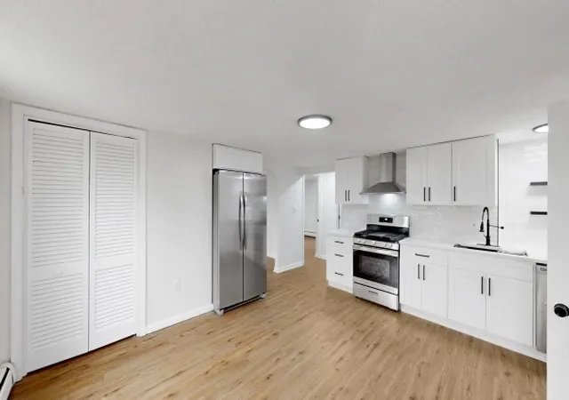 3rd image of 291 Broadway, Haverhill, MA 01832