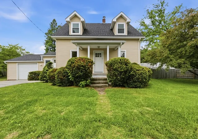 Homes for sale in Wilbraham, MA | 48 Old Boston Rd, Wilbraham, MA 01095 | MLS# 73539968